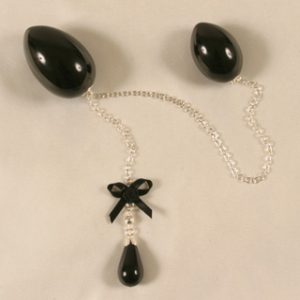 DU05 Black Double penetrating eggs with silver chain and Bow