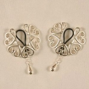 AS80 Non-piercing silver wreath with pendant nipple clamps