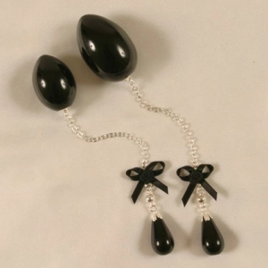 OE2 Insertable black egg with silver chain, black bow, and pendant